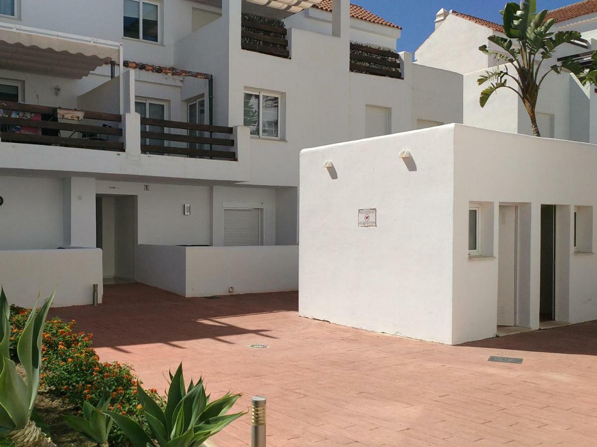 Urb. Valle Romano Capitolio 11B-C Estepona Exterior photo