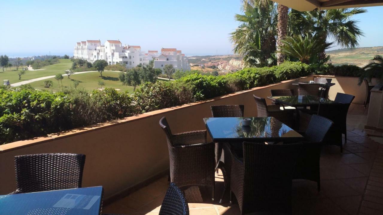 Urb. Valle Romano Capitolio 11B-C Estepona Exterior photo